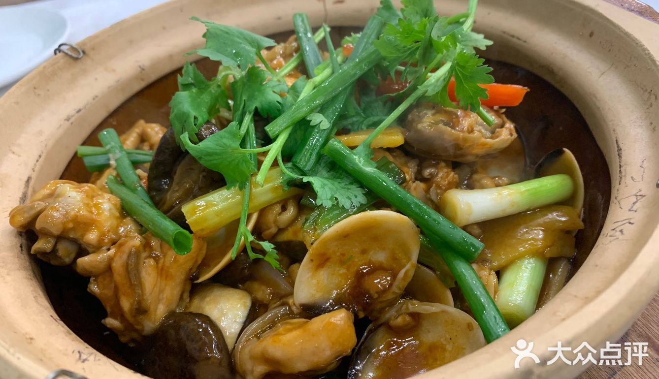 从石溪地铁站走过来估计10分钟左右