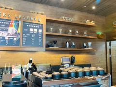 -星巴克臻选(广州高德置地秋广场店)