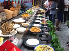 自助取餐区-永红源啤酒·烧烤·海鲜·大排档(青特城店)