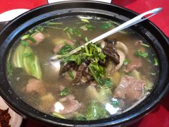 -谢老五跷脚牛肉·非遗传承店