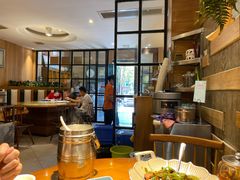 -亲青菜食尚餐厅(银谷店)