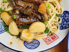 -杨伯英传统杂酱面