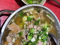 -谢老五跷脚牛肉·非遗传承店