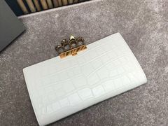 -Alexander McQueen(远洋太古里店)