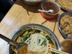 -柳州肥姨妈大骨螺蛳粉(万达中心店)