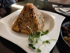 麻麻辣辣牛肉炒饭-Let's Taipei 非常烘焙(太古里店)