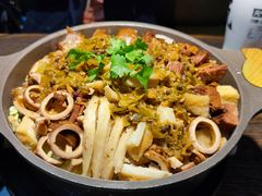 -鼎牛牛炖锅·烤串(温泉路店)