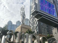 -影汇之星8字形摩天轮