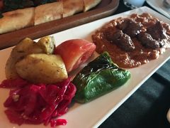 -Efes Turkish & Mediterranean Cuisine 艾菲斯餐厅(陆家嘴店)