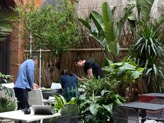 -潮一不贰·法式甜品·生日蛋糕·西式简餐(外滩店)