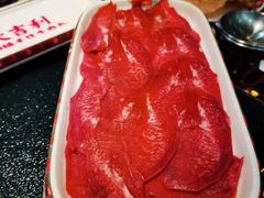当日新鲜牛舌-大吉利·潮汕鲜牛肉火锅(总店)
