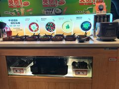 -呷哺呷哺 小火锅 (浦东新欧尚超市店)
