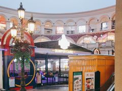 -王府井奥莱临潼小镇(临潼店)