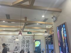 -煲仔皇腊味煲仔饭(经四万达店)