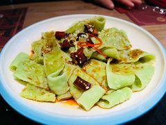 荷塘月色荷叶粉-山城外·非遗酸菜鱼(蜀都万达店)
