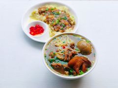 牛腩面-玲玲饮食店