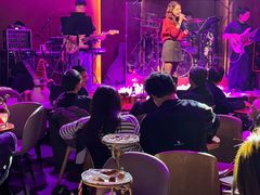 -TZ House音乐现场(来福士中心店)