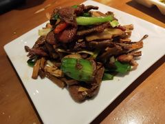 -黑鸡小馆(金源店)