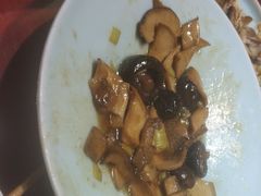 -窄巷子陕菜馆·地道陕西菜(粉巷店)