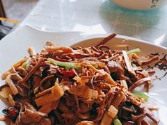 -小厨子私房菜·云南美食店