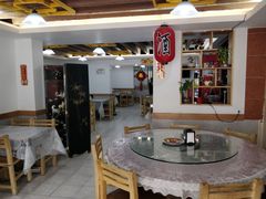 -YI PIN JU 一品居中餐厅 中国超市