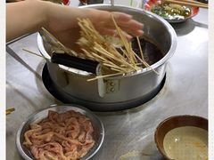 -咏勝锑锅麻辣烫(净居寺路总店)