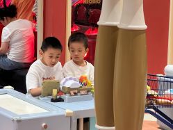 -奈尔宝家庭中心·亲子餐厅(鄞州万达店)