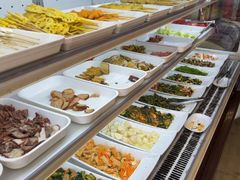 -哈尔滨小酒馆·鲜肉现穿自助烧烤(康新花园店)
