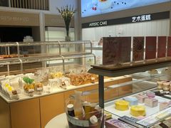 面包甜点陈列柜-好利来(马栏广场店)