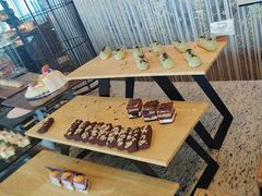 -怡豪大饭店·银顶旋转餐厅