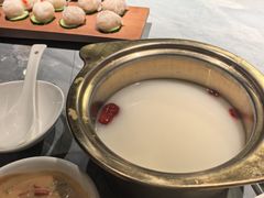 -慢丽江·云南野生菌土鸡锅(付家庄店)