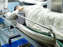 -上海远大心胸医院-地面停车场