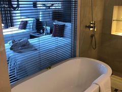 -青岛海尔洲际酒店