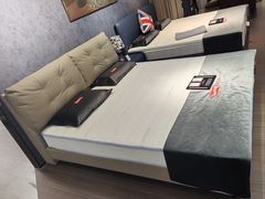 -斯林百兰(上海闵行剪刀石头布店)