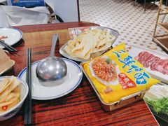 -沙胆彪炭炉牛杂煲(上海日月光广场店)