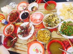 -冶建镜子·老南昌大排档·江西虾王(总店)