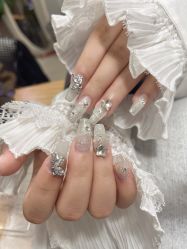 -UN·桃喜日系美睫美甲