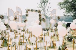 -艾米丽婚纱礼服