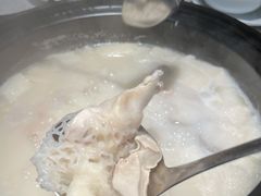 胡椒猪肚鸡-顺德公广东猪肚鸡·煲仔饭(白石洲店)