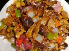 -东口码头·烧鸽子·鱼头泡饼·地方菜(金鹰悦城店)