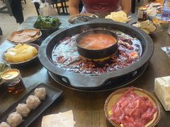 -黄潇洒老火锅(九眼桥宏济巷店)