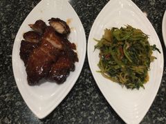 福兴熏鱼-耿福兴(凤凰美食街店)