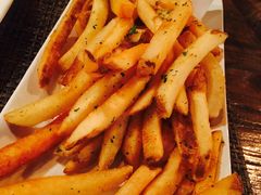 -斯普汇生蚝牛排馆(中骏世界城店)