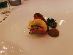 龙虾配豌豆苗和香茅龙虾汁-Jean Georges