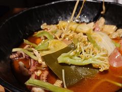 -万记麻辣烫国展总店