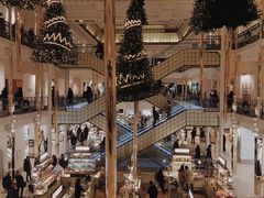 -乐蓬马歇百货公司(Rive Gauche)