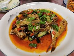 干烧耗儿鱼-洪霞餐馆
