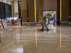 -李沧绿城喜来登酒店大堂吧