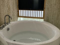 -新美姿美食水疗汇(罗湖口岸店)