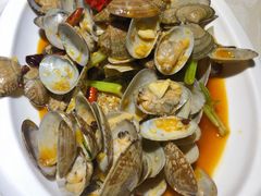 -休记光头香辣蟹干锅店(衣冠庙店)